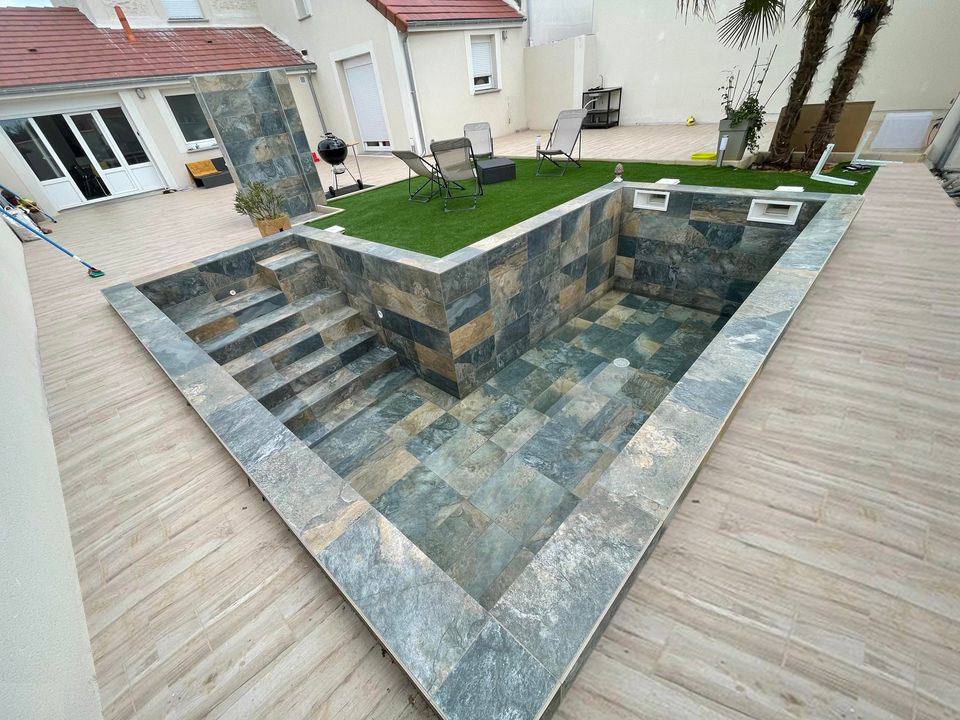 Ace Solutions Réalisation création installation piscine Spa douche exterieur