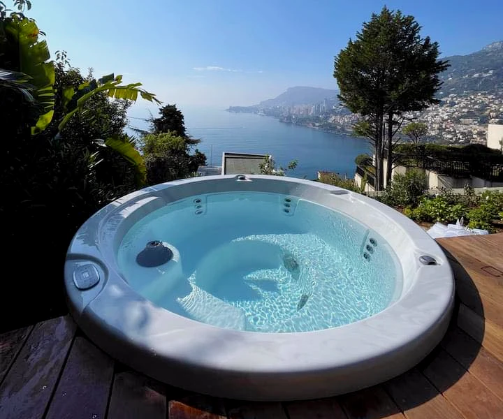 installation pompe à chaleur piscine alpes maritimes